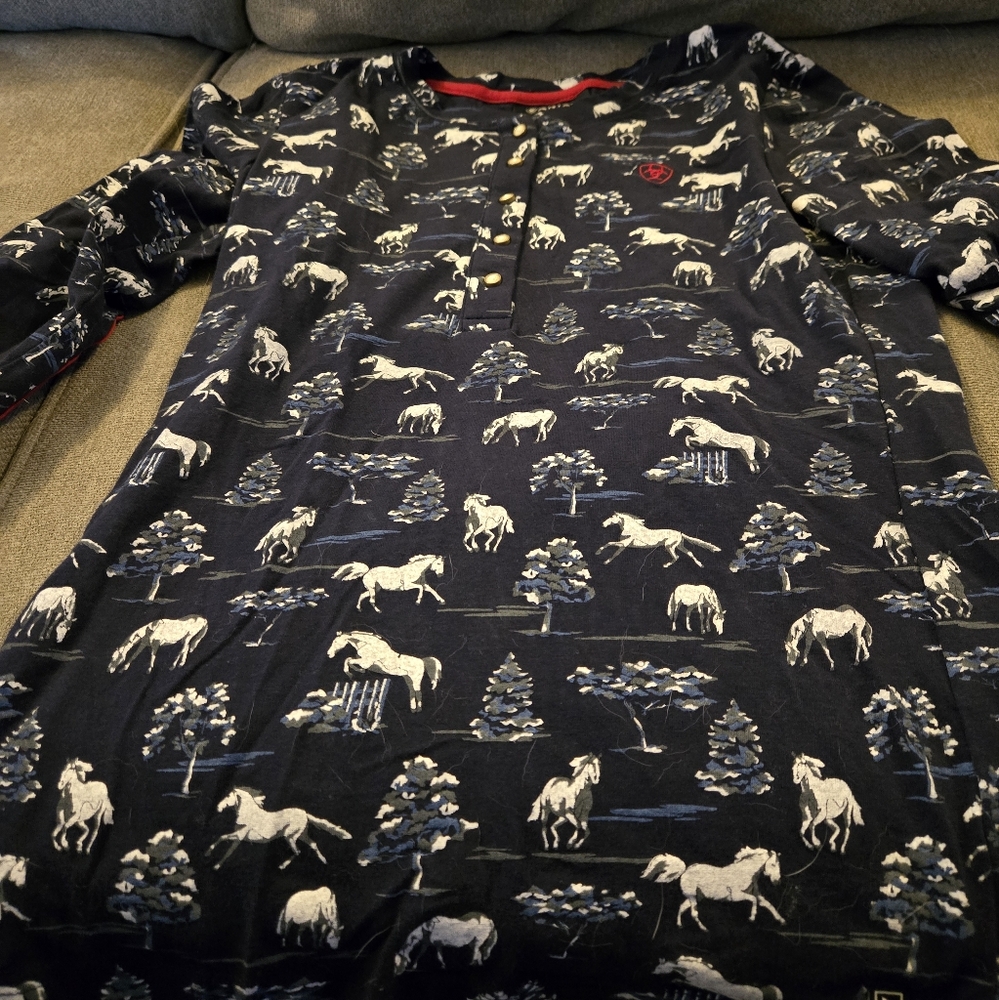 Ariat Navy and Red Button-Up Shirt